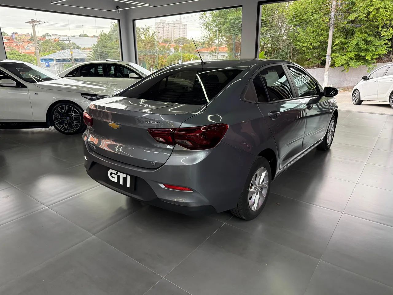 Chevrolet Onix Plus LT 1.0 12V TB Flex Aut. 4P 2022 - Foto 8