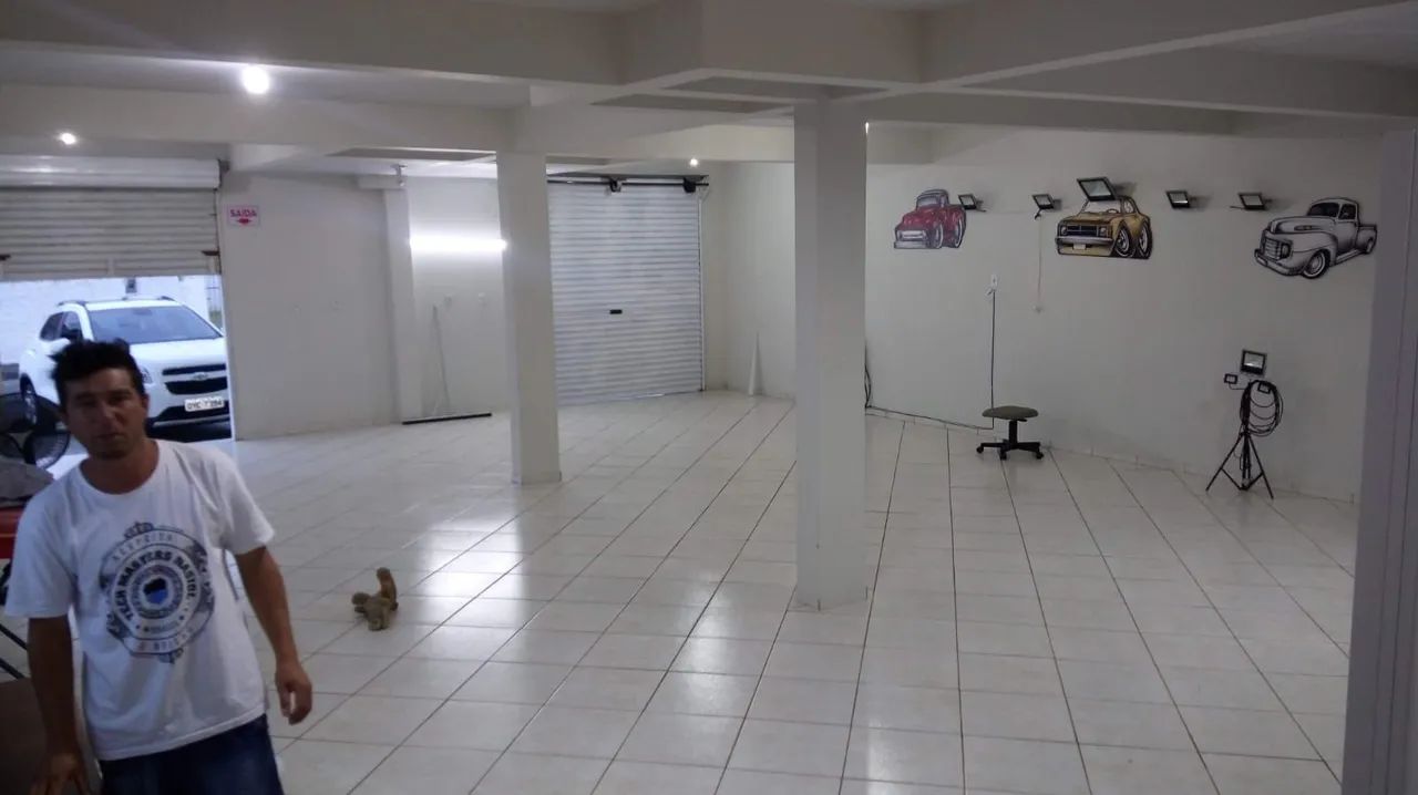 Sala comercial 110mt