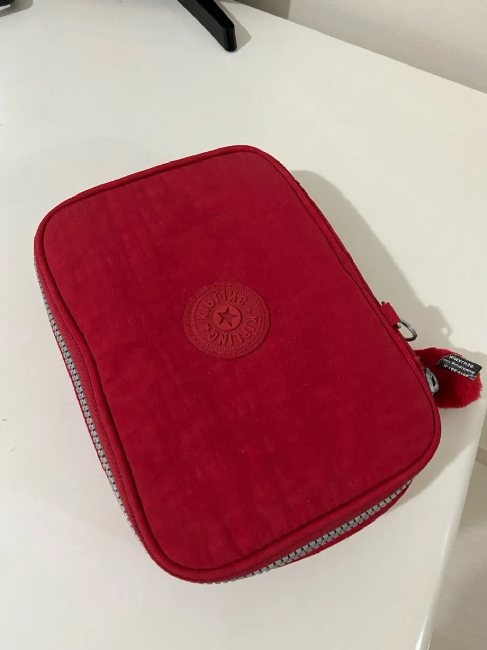 Estojo Kipling 100 Pens Original - Com Macaquinho