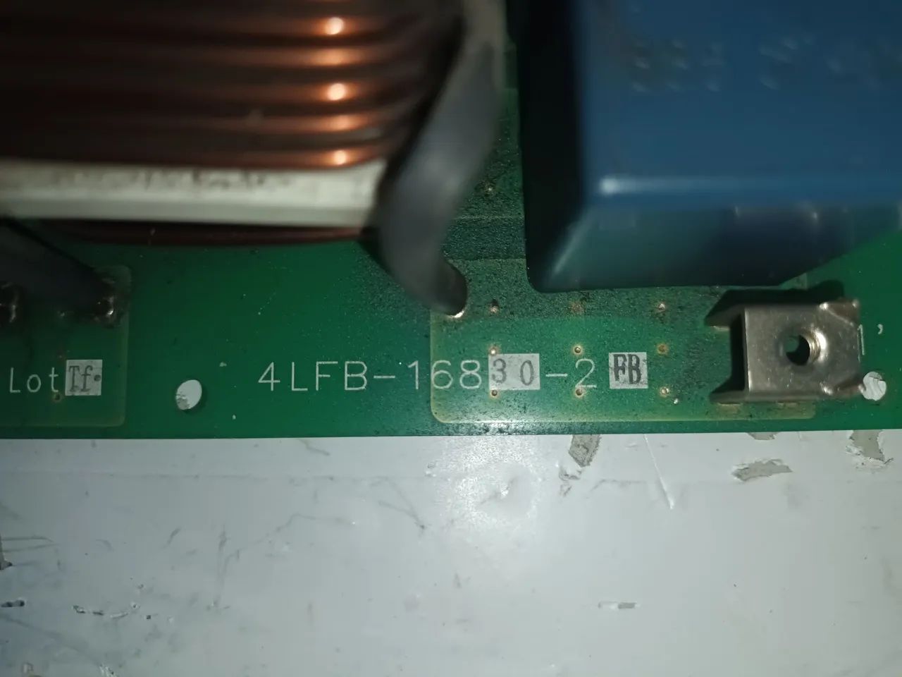 PLACA HITACHI (4LFB-16830-2FB) - VRF - Foto 2