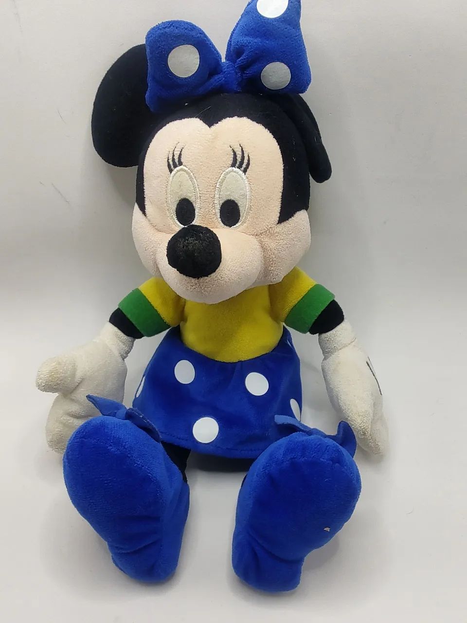 Boneca de Pelúcia Minnie Mouse 30 cm (usada)
