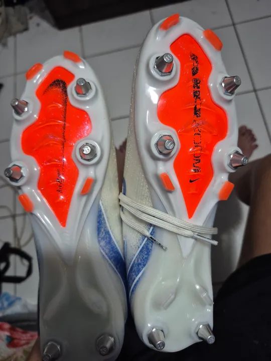 Chuteira Nike vapor 15 trava mista tamanho 40 - Foto 3