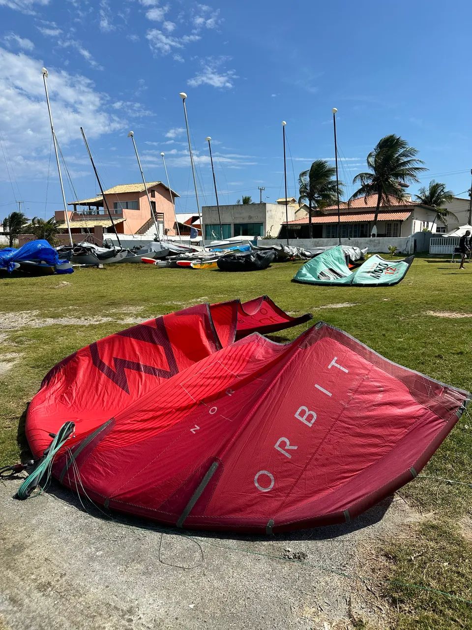  Kite North Orbit 2022 10m - vermelho - ótimo estado (kiteboard/kitesurf) - Foto 4