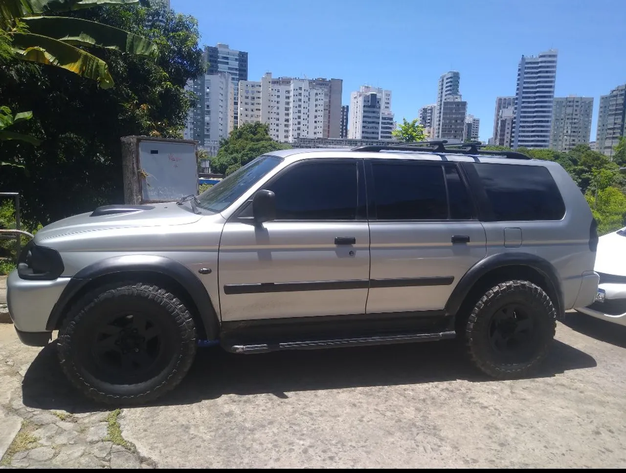 Pajero sport