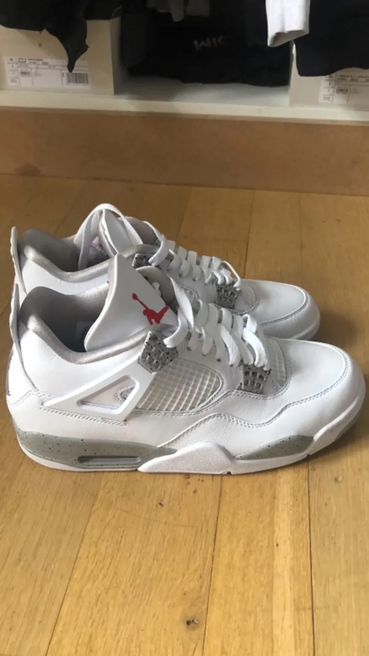 Jordan 4 Retro White Oreo EU43