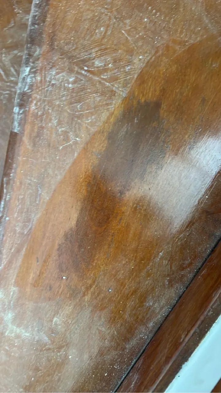 Restauração de escada e pisos de madeira venha fazer seu orçamento.  - Foto 5