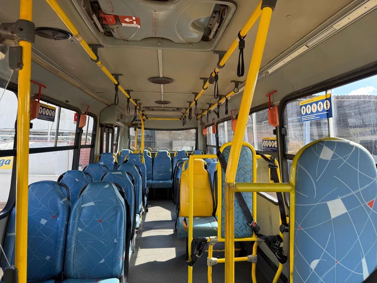 Ônibus Agrale Walkbus Panter ano 2014/2014 MWM com 22 Lugares e acessibilidade  - Foto 11