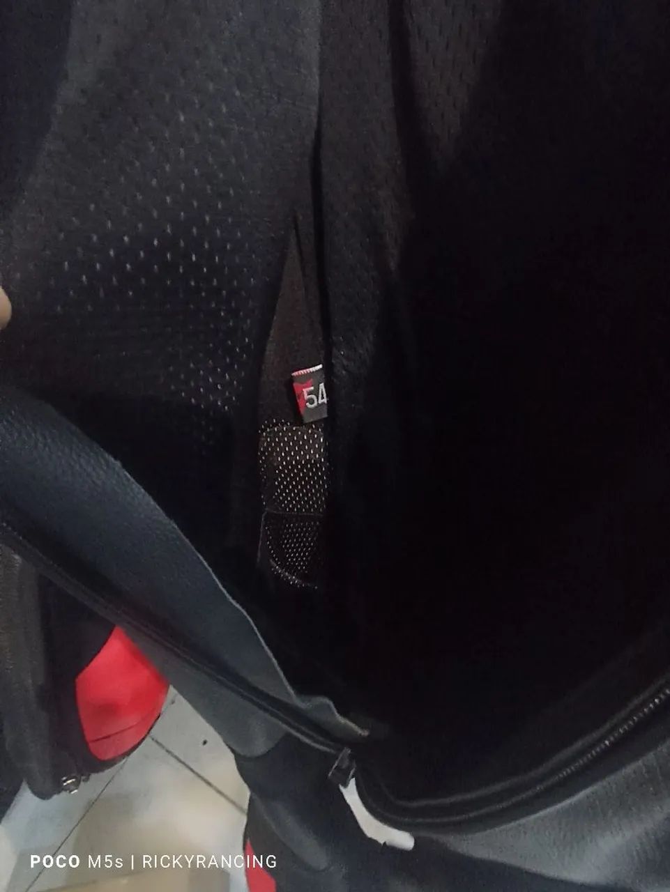 Macacão Dainese 54 Eur assen 2 novinho uma peça  - Foto 9