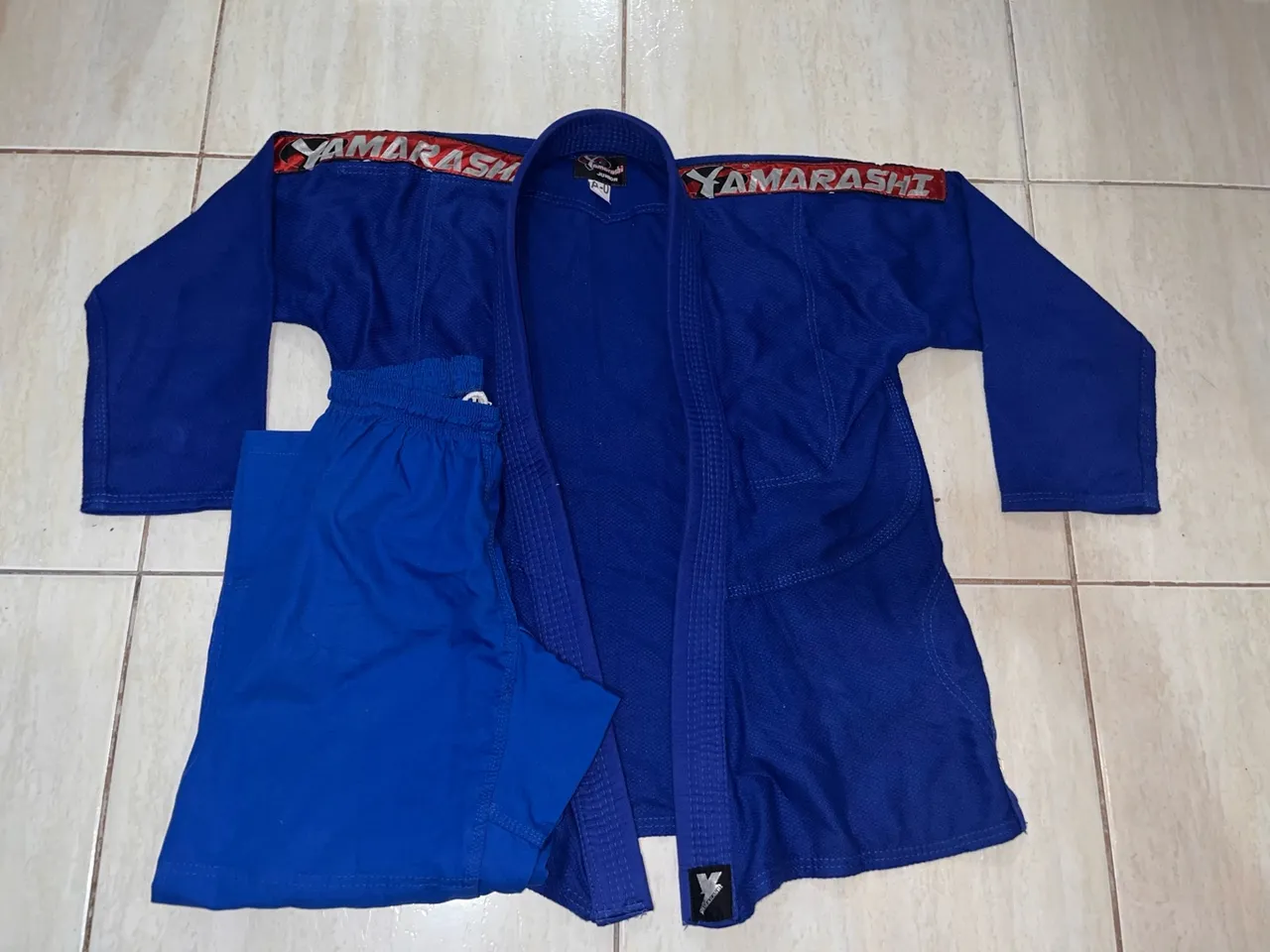 Kimono Jiujitsu Yamarashi Azul A-0