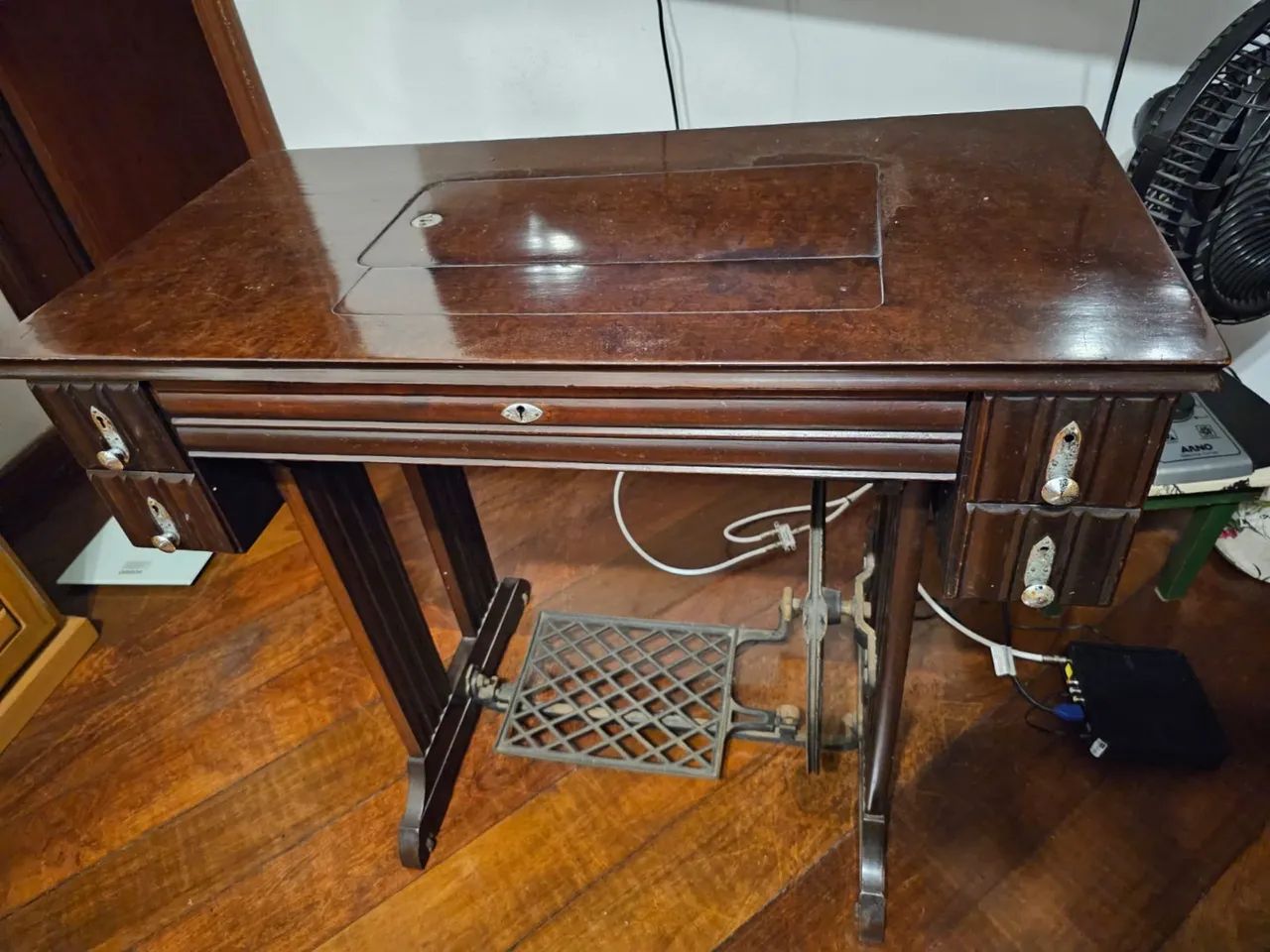 Máquina de costura Pfaff64304356712705122