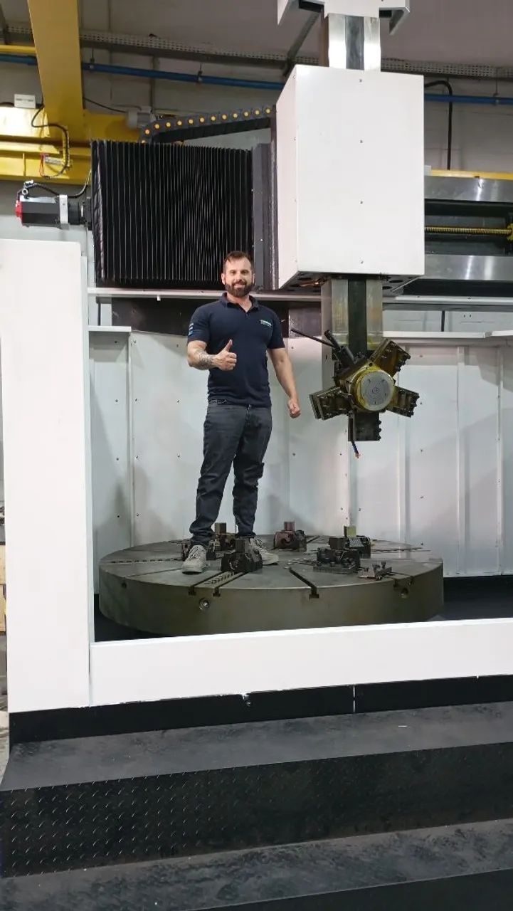 Torno vertical, placa de 1800mm com Z de 1000mm comando FANUC, torre elétrica de 5 pos - Foto 3