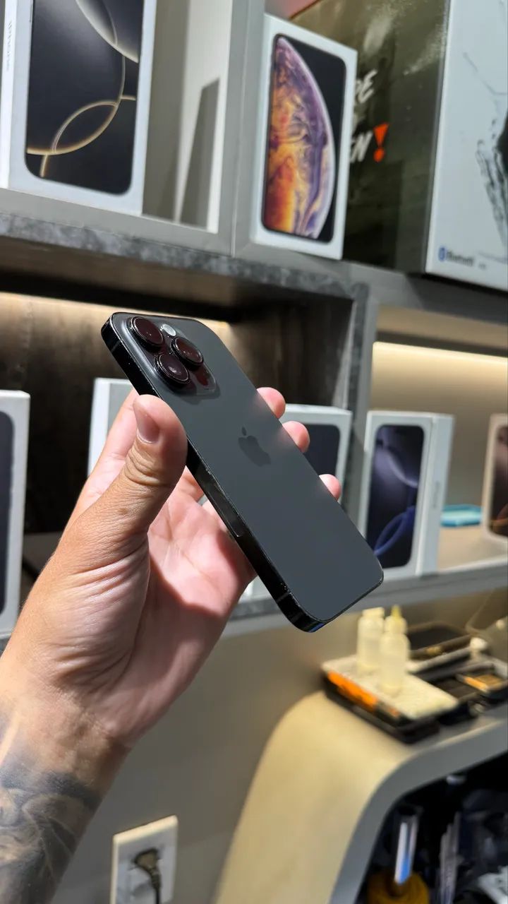 iPhone 14 Pro 256gb - esquenta black - Foto 2