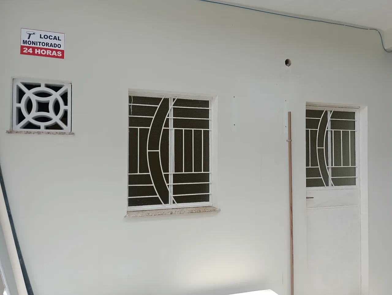 Alugou Apartamento, Para Casal ou Solteiro(a)