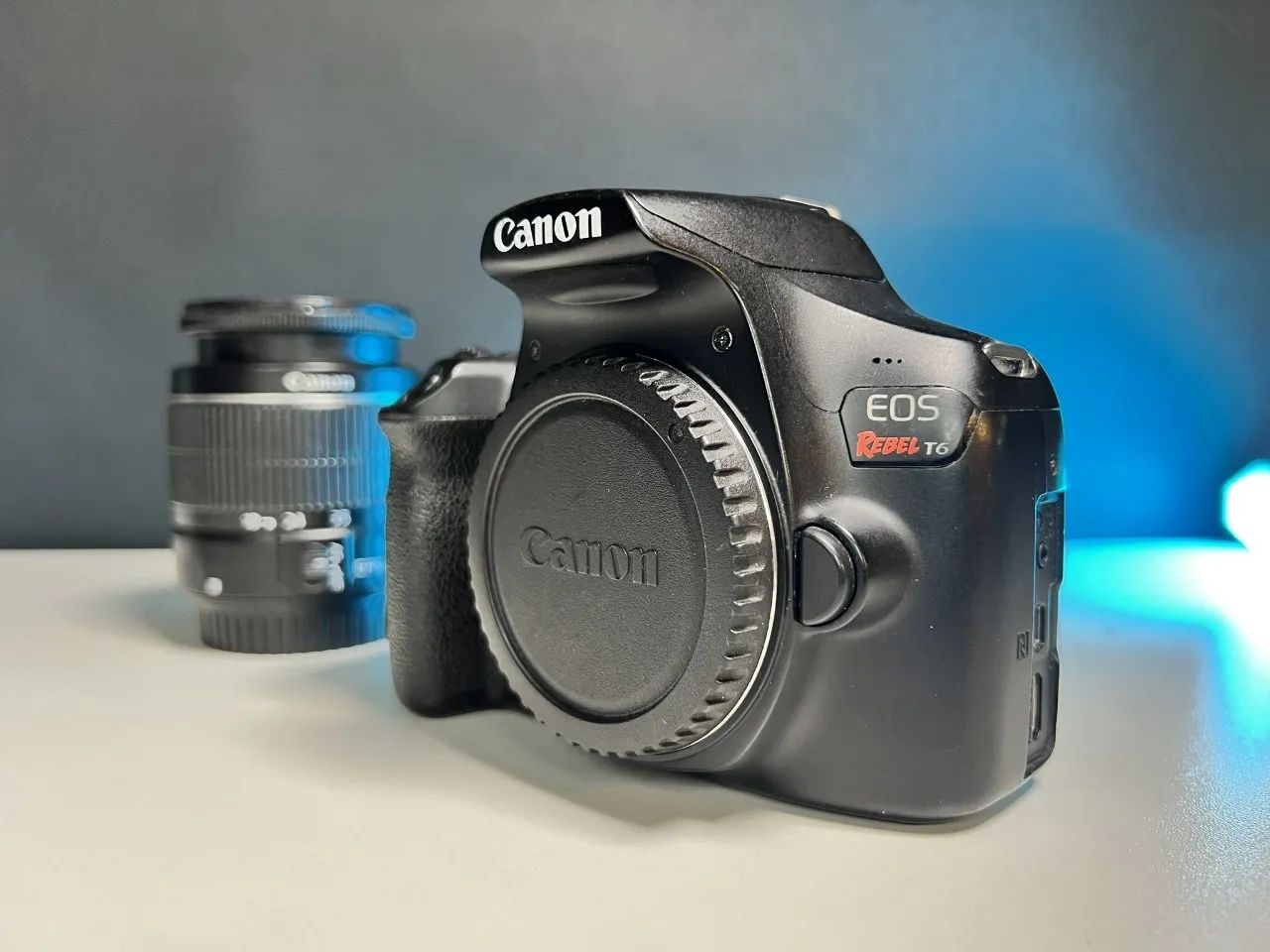 Câmera Canon Rebel T6