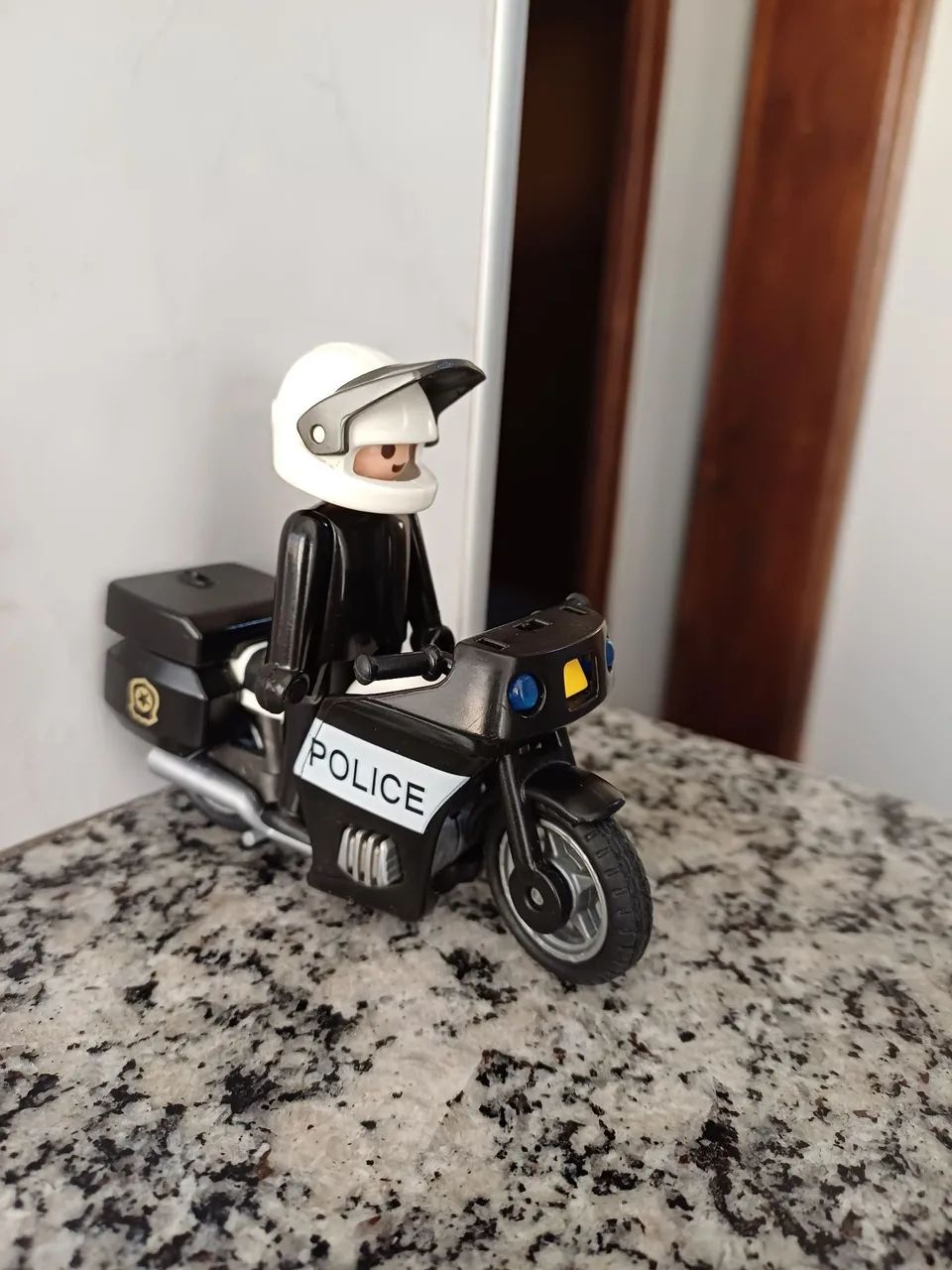 Playmobil Policial na Moto  - Foto 3