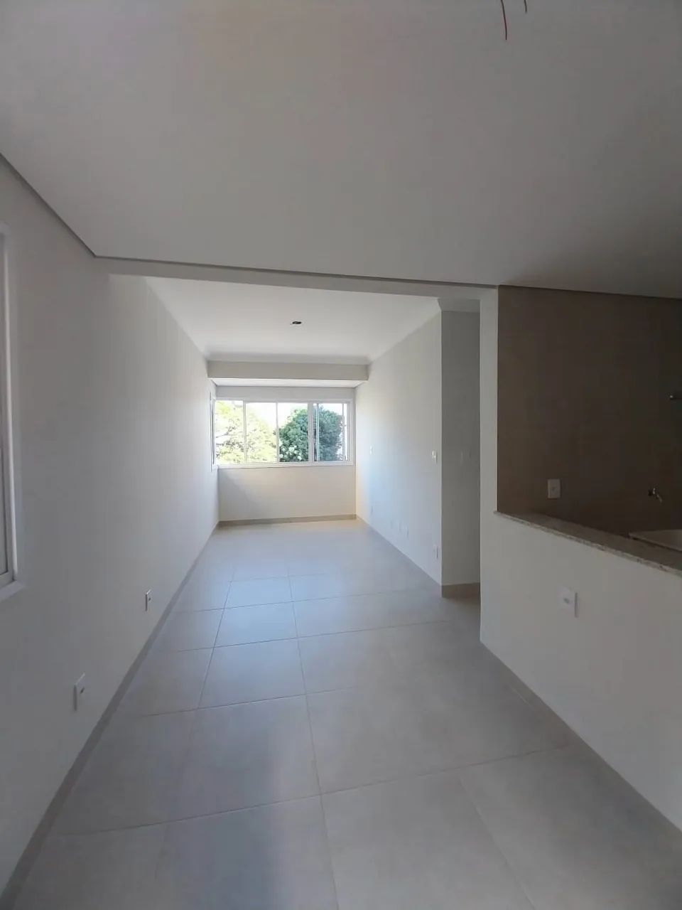 Apartamento para aluguel com 02 quartos no Bairro Santa Mônica em Uberlândia - MG.