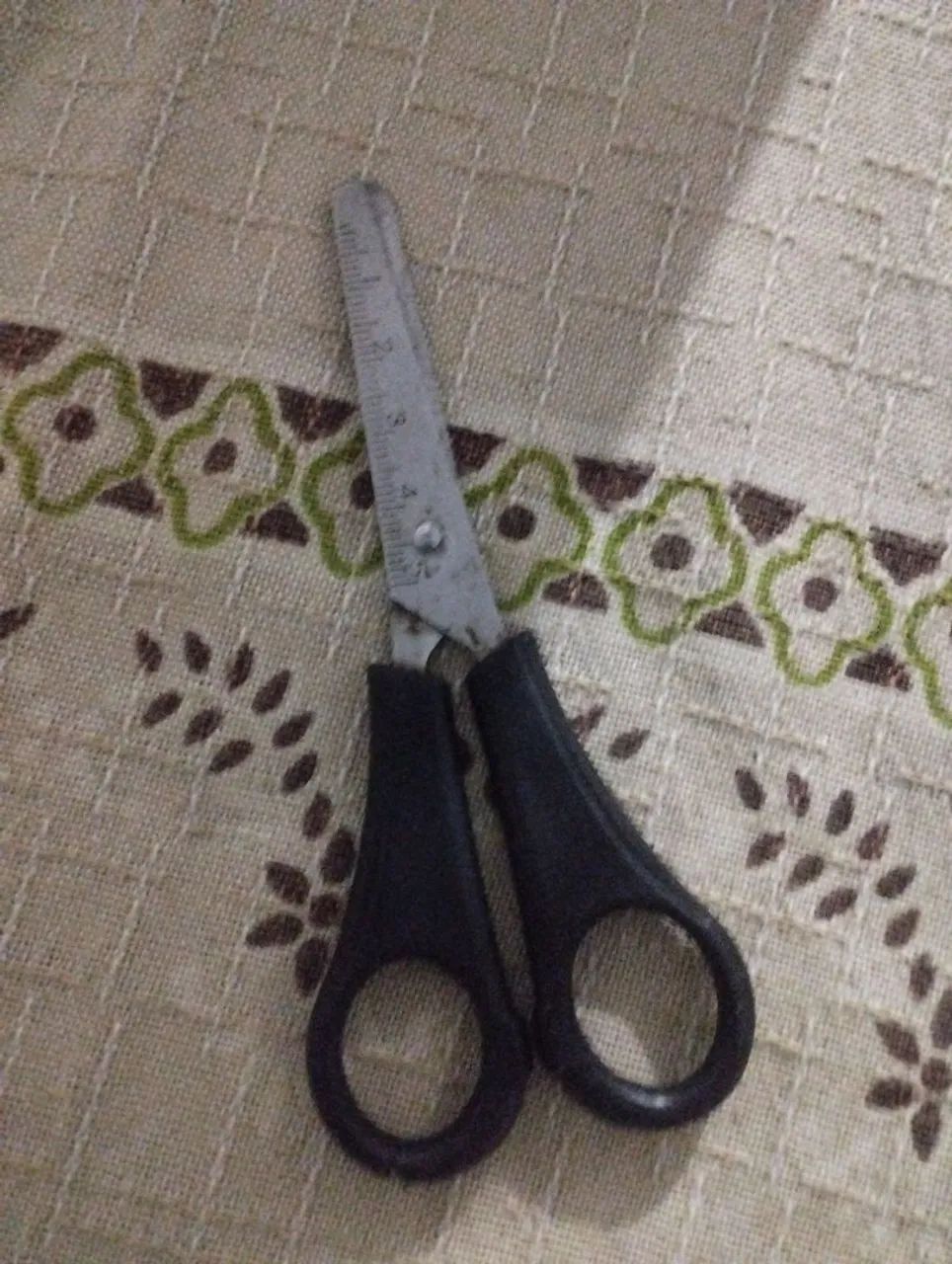 Tesoura 64520782677123120