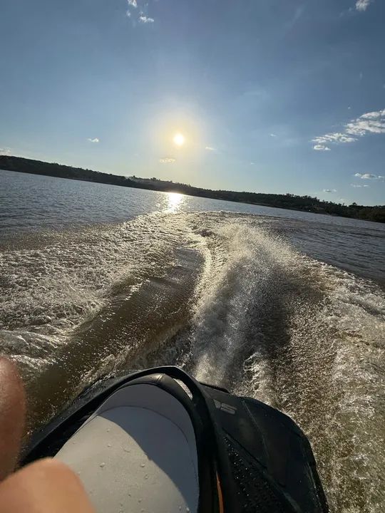 Vendo Jet Ski Seadoo GTR 215 - Foto 2