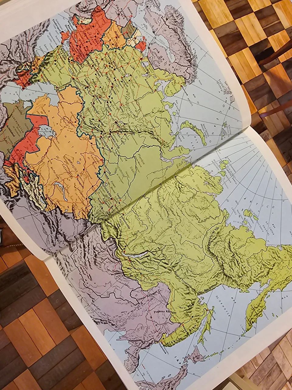 Enciclopédia Larousse - Coleção Completa - Foto 2