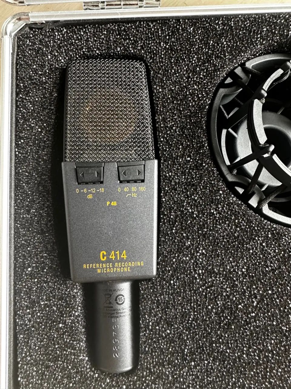 Microfone condensador AKG C414 XLII - Foto 3