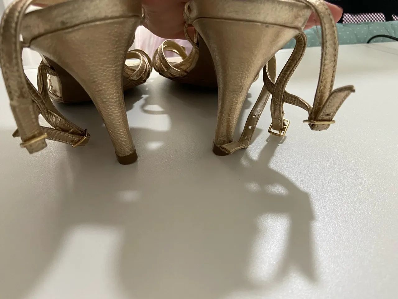 Salto Dourado Feminino - Foto 3