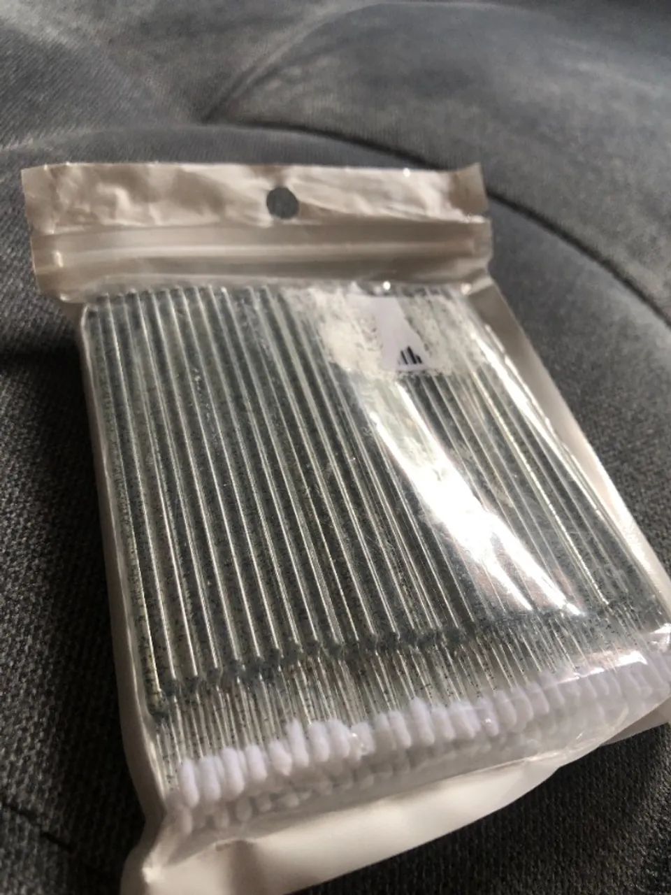 Kit of 90 Microbrushes for Individual Eyelash Extension