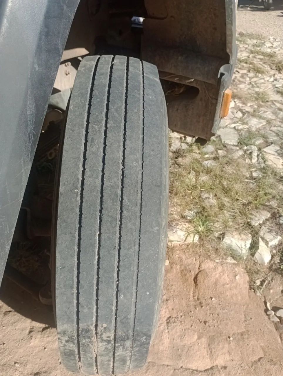 Caminhão Ford cargo 1317 - Foto 4