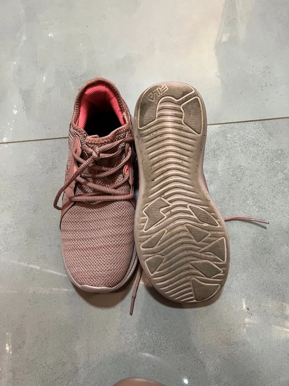 Tênis Fila Rosa