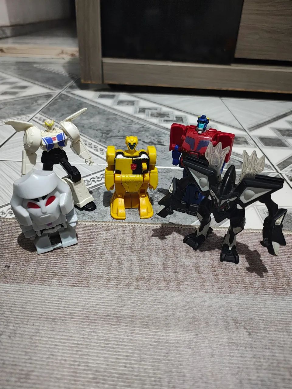 Kit 5 bonecos Transformers McDonald's 