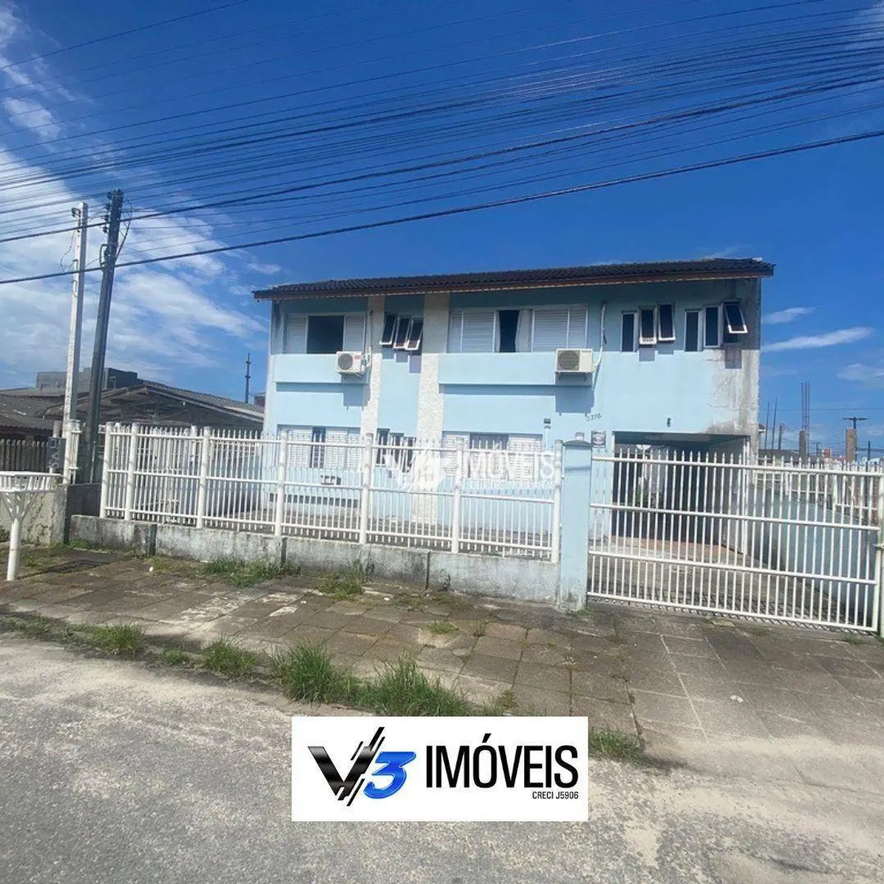 Sobrado com 5 dormitórios à venda, 214 m² por R$ 770.000 - Balneário de Praia - Matinhos/P