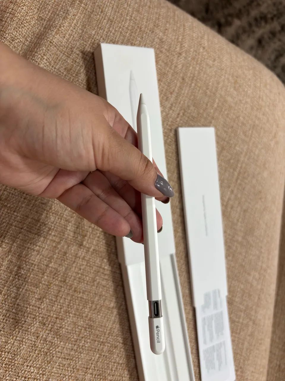 Apple Pencil (usb-c) Para IPad - Periféricos e Acessórios de