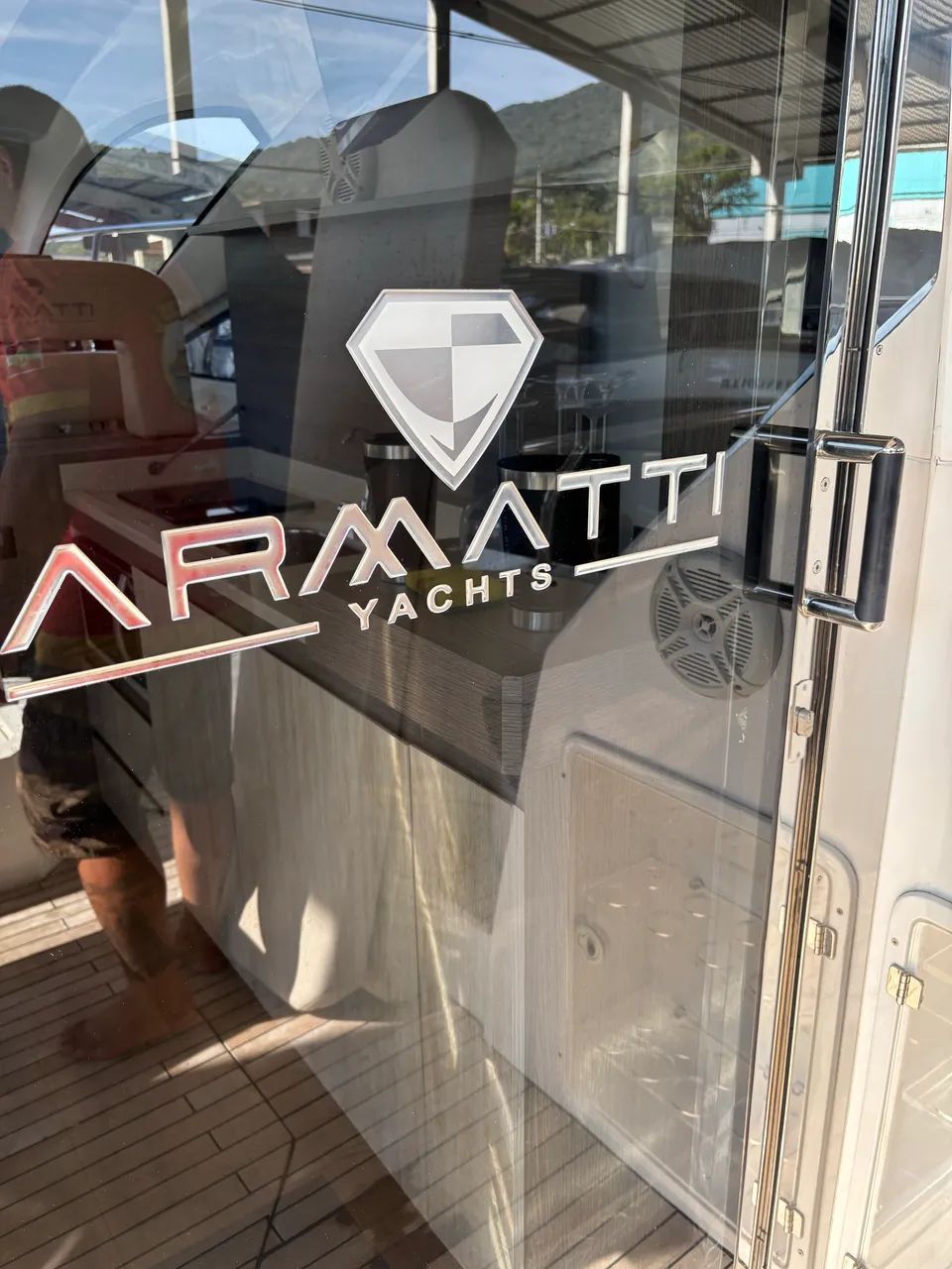 Lancha  ARMATTI   40 Pés  - Grand Coupé  " Verão Chegando..." - Foto 2