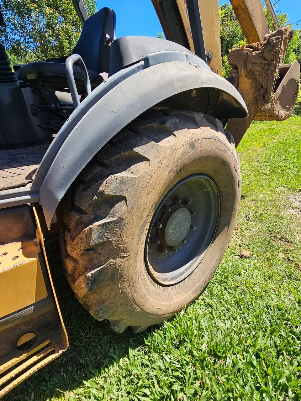 Retroescavadeira case 580N 2012 4x2 - Foto 4