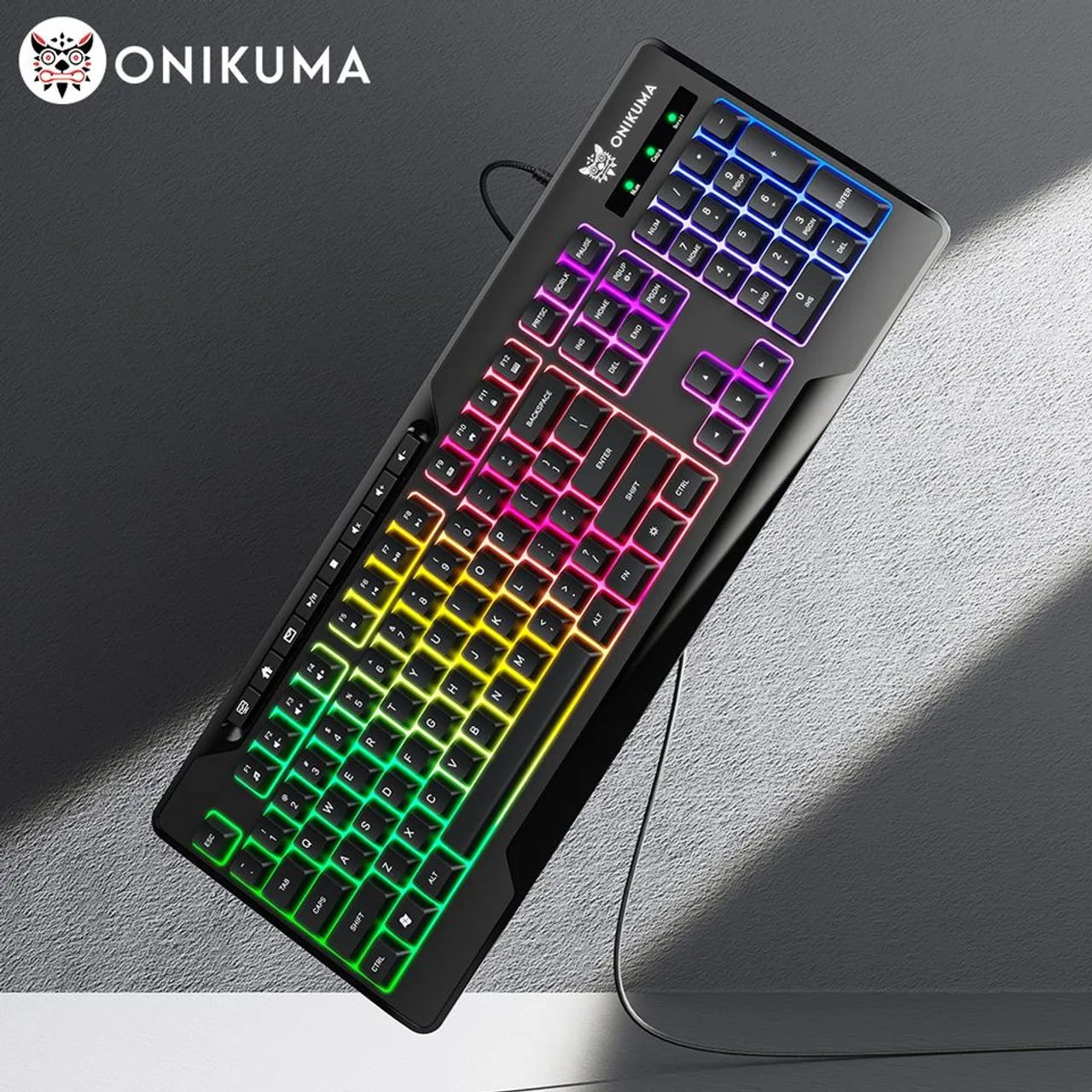 Teclado Gamer ONIKUMA com iluminação RGB