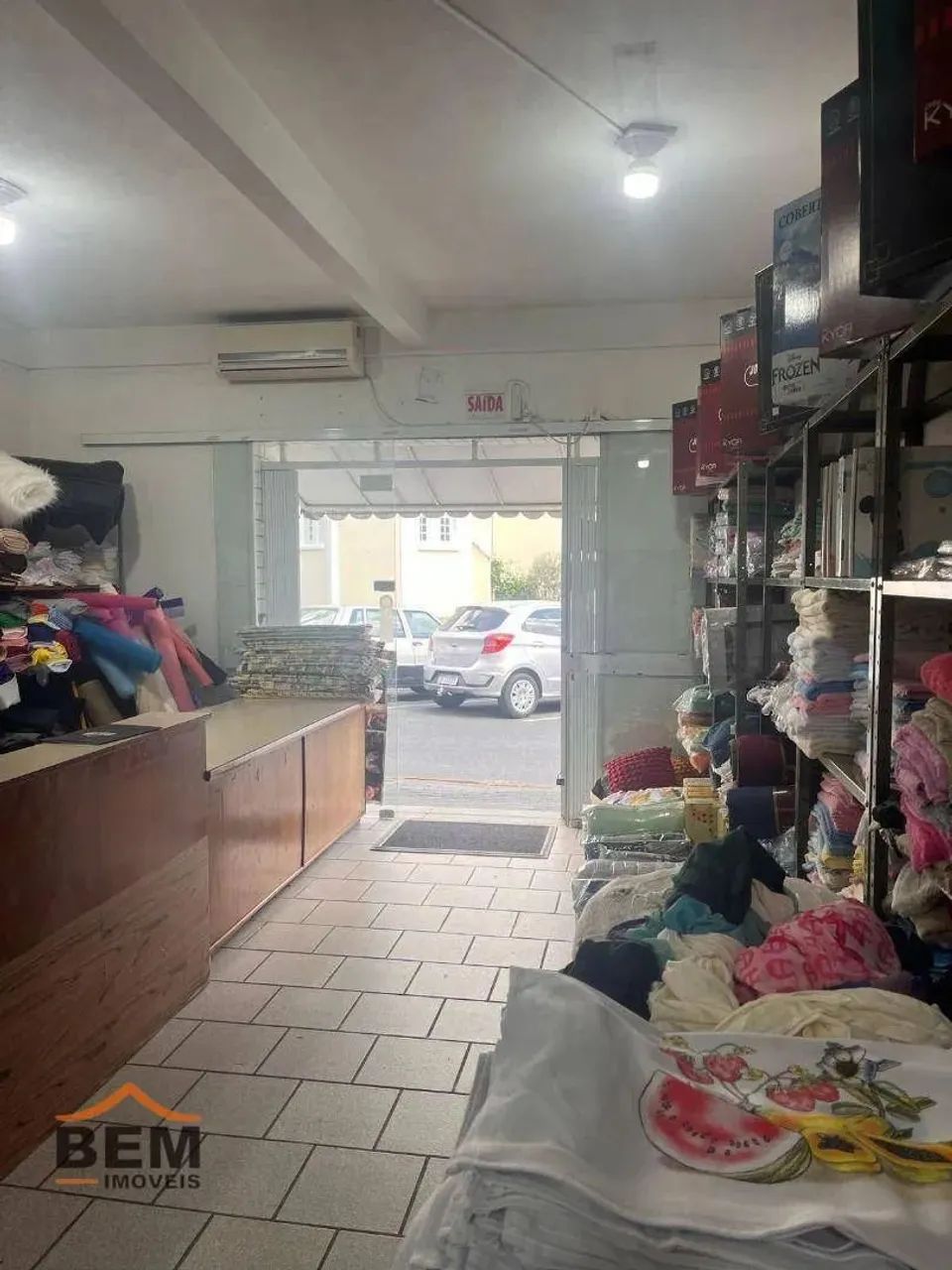 Ponto à venda, 68 m² por R$ 200.000,00 - Centro - Camboriú/SC - Foto 3