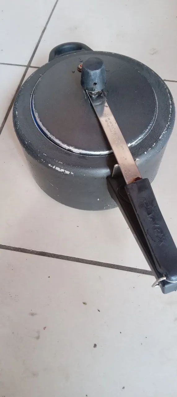 Panela de Pressão 
