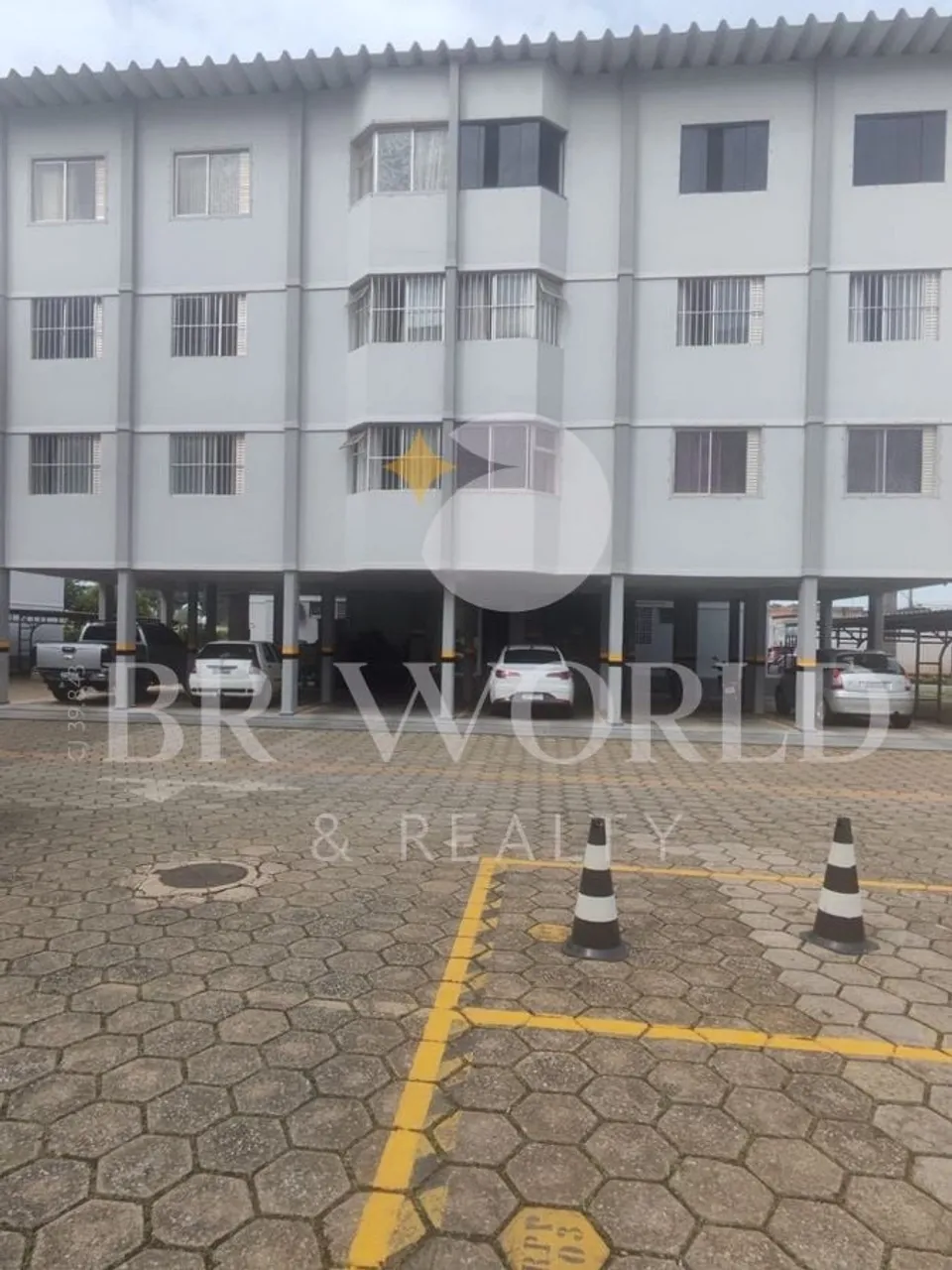Apartamento para Venda em Goiânia, Parque Oeste Industrial, 3 dormitórios, 1 suíte, 2 banh