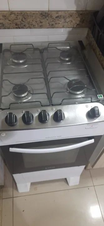 Fogão 4 bocas, conversão a gas natural, acendimento automático.  - Foto 3