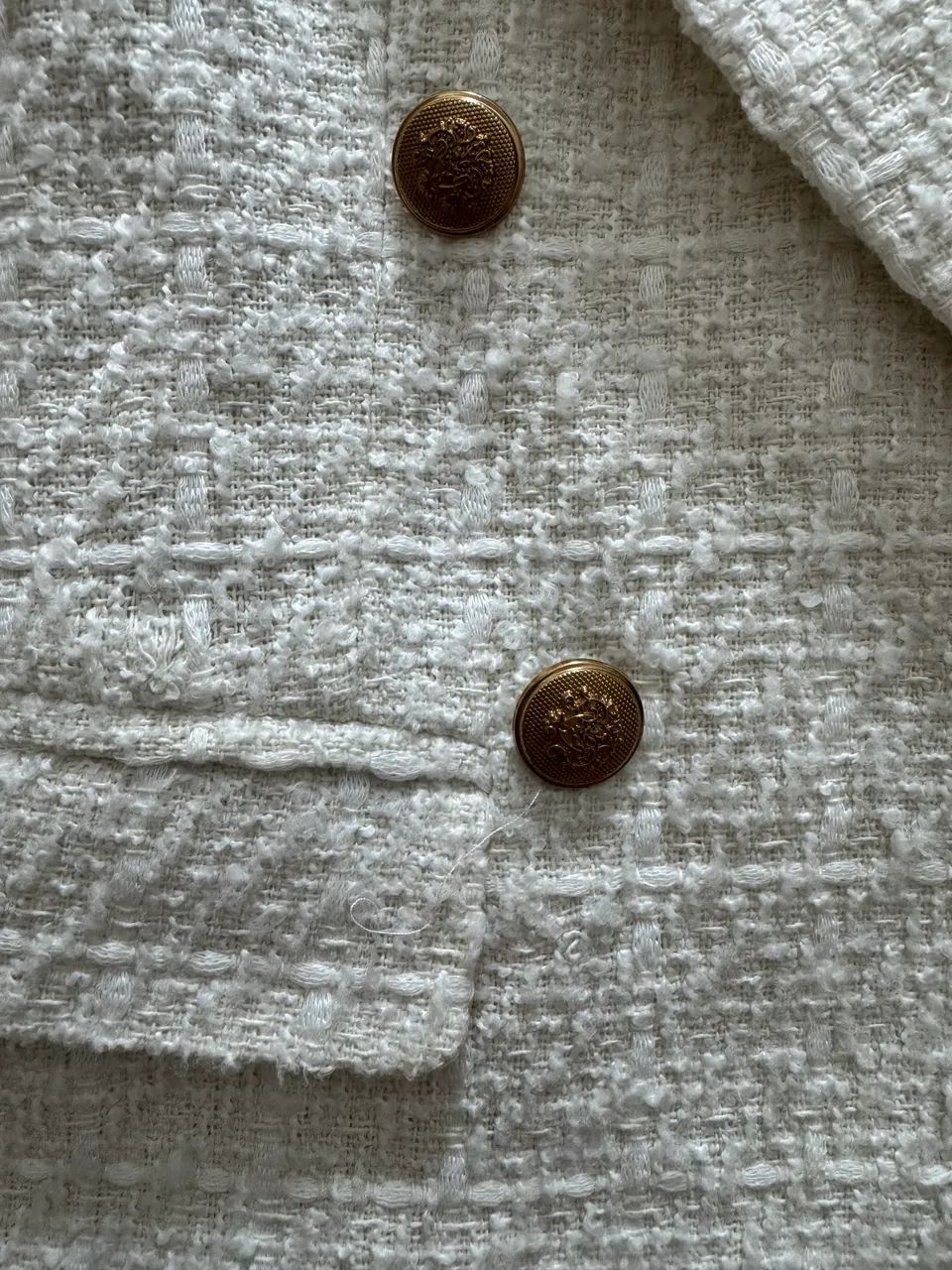  Blazer tweed branca sem marca, usado e tamanho P - Foto 3