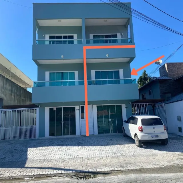 Venda de Sala Comercial e Kitnets em Mariscal