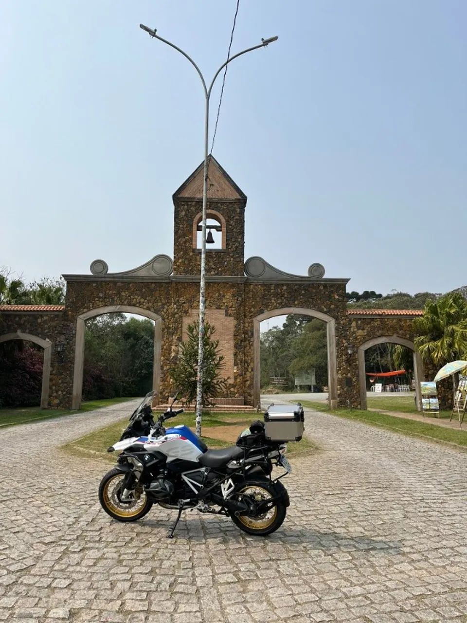 GS 1250 premium HP ano 2020 - Troca por antigos - Ler anuncios 