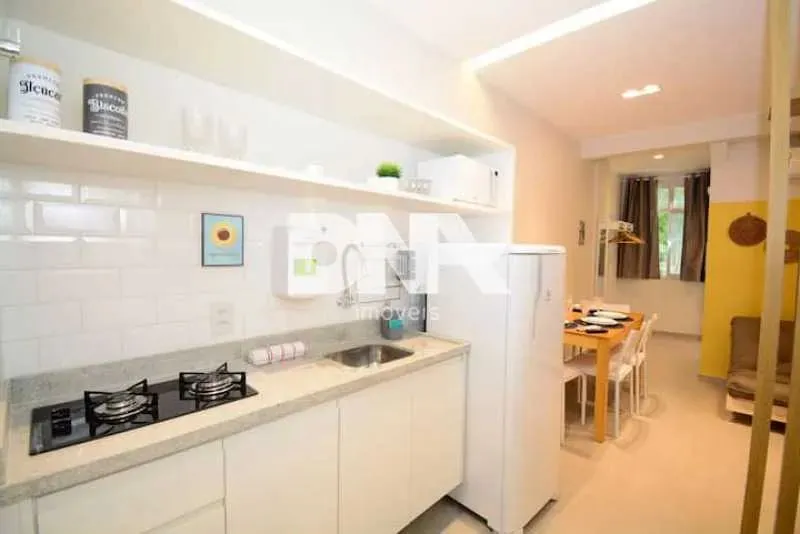 Apartamento : / Residencial / Copacabana