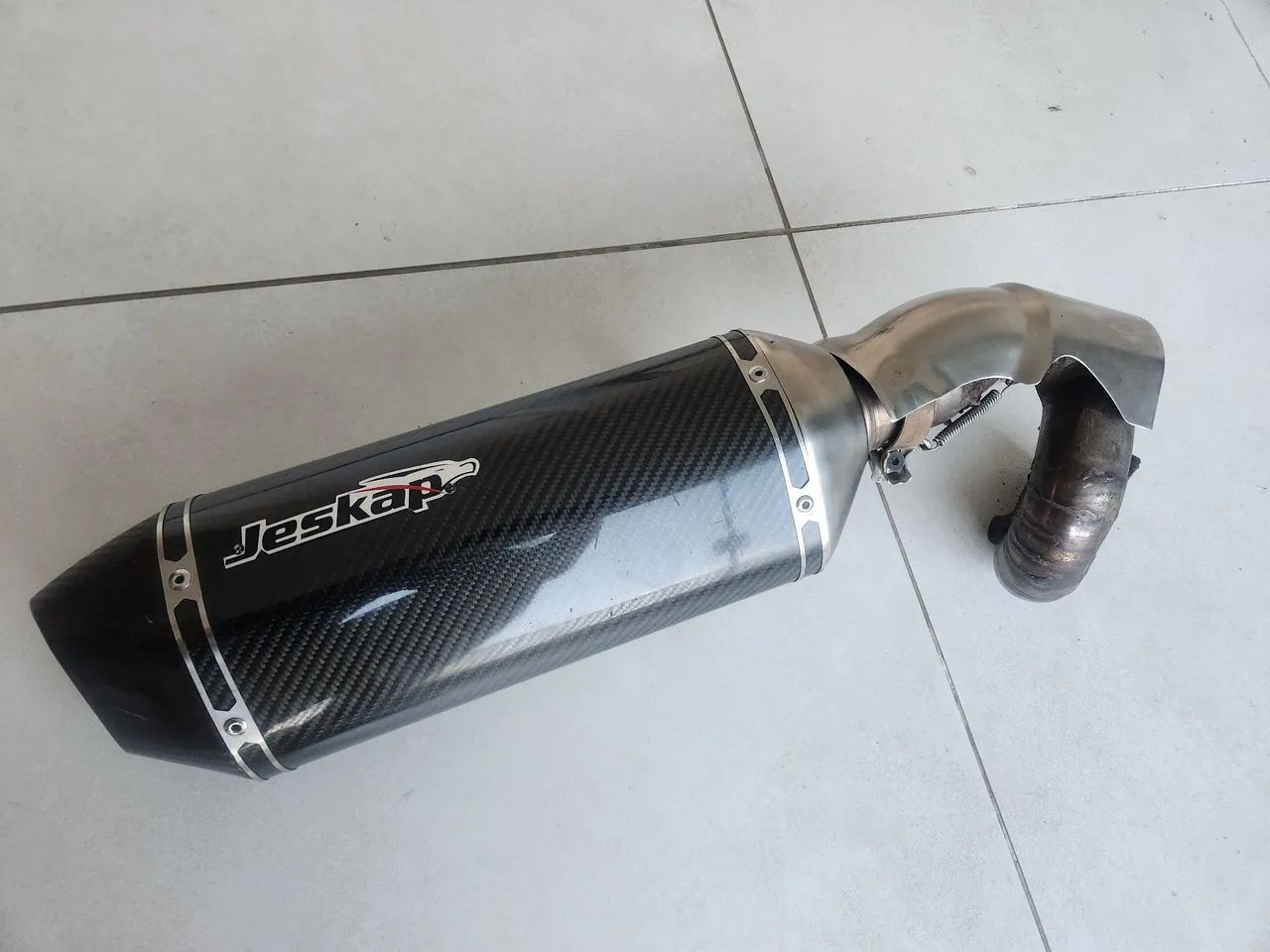 Escape / ponteira Jeskap fibra de carbono para cbr 1000