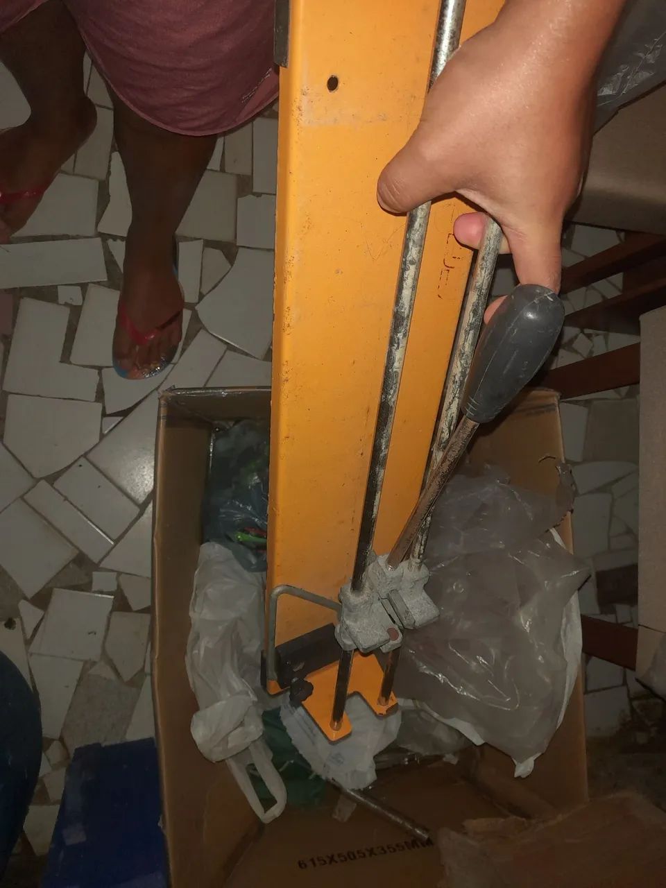 Cortador de cerâmica para pisos e revestimentos - Foto 2