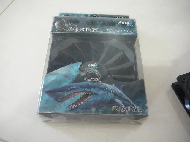 2 Cooler 120mm - Aerocool - Shark (defeitinho - mostruário) - Foto 4