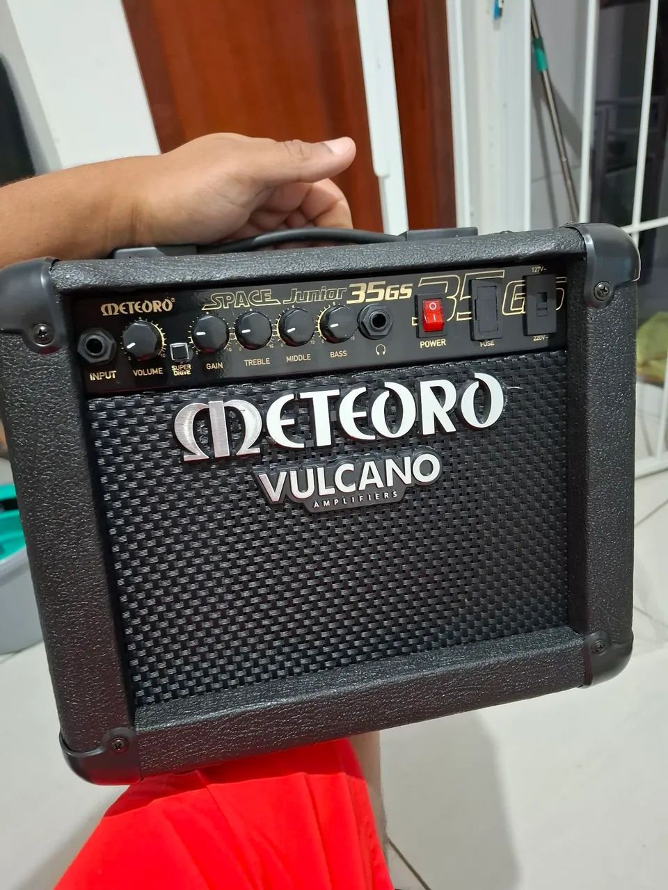 Guitarra elétrica Giannini + amplificador Meteoro Vulcano  - Foto 4