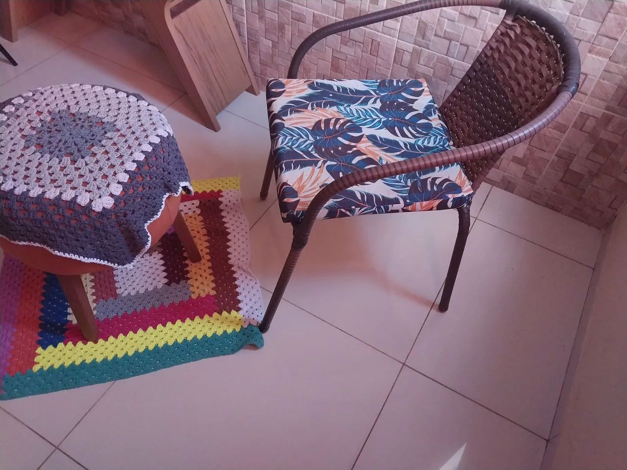 Cadeira decorativa. - Foto 2