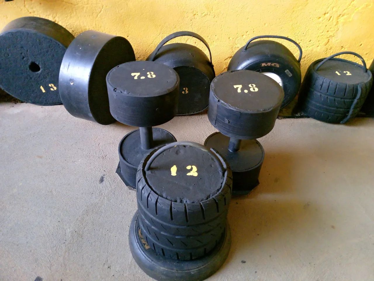 Barras e anilhas para musculação em casa ? - Foto 4