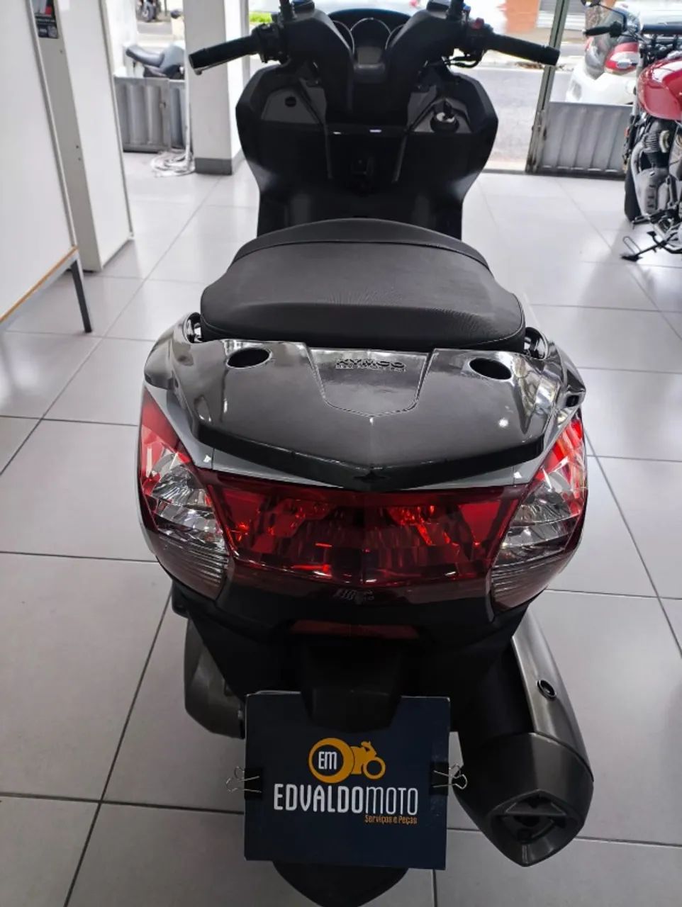 Downtown 300cc 2021/2022 - Foto 3
