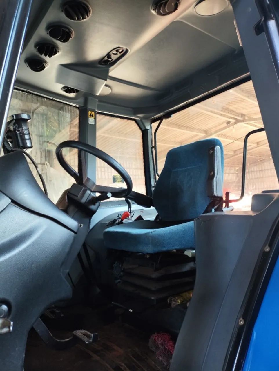 Trator New Holland TS6020 - Foto 5